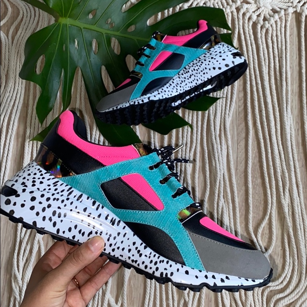 🏝SOLD🏝 STEVE MADDEN CLIFF BARRA FASHION ANIMAL